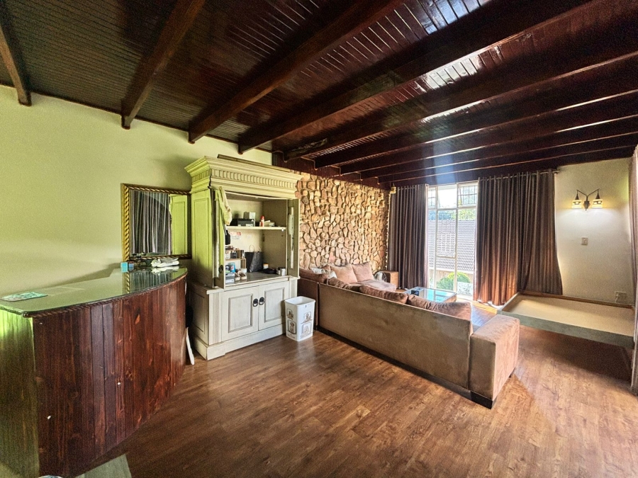 4 Bedroom Property for Sale in Baillie Park North West